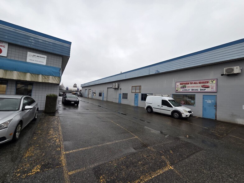 20081-20091 Industrial Ave, Langley, BC for lease - Building Photo - Image 3 of 44