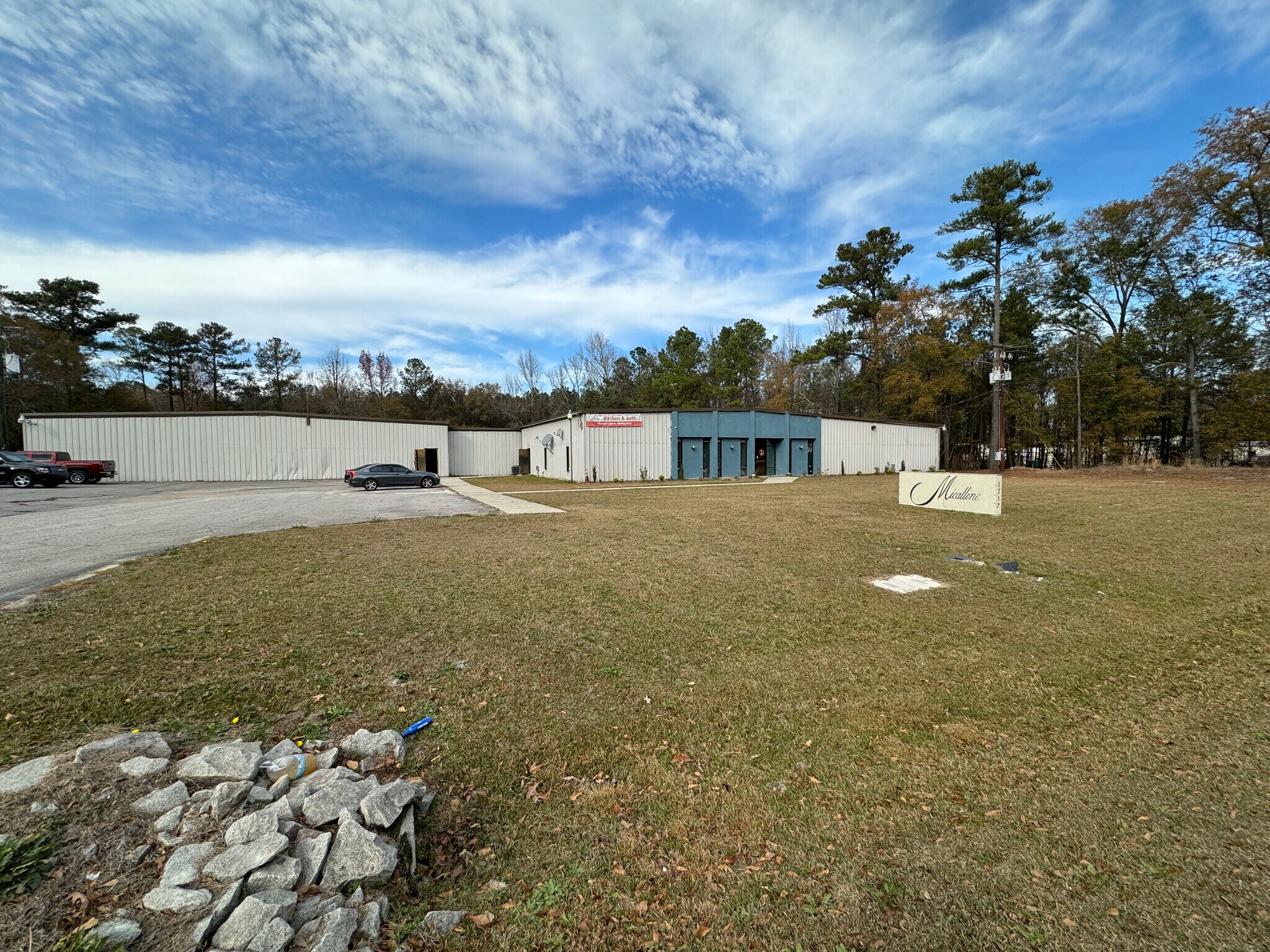 1717 Pineview Dr, Columbia, SC for sale Building Photo- Image 1 of 1