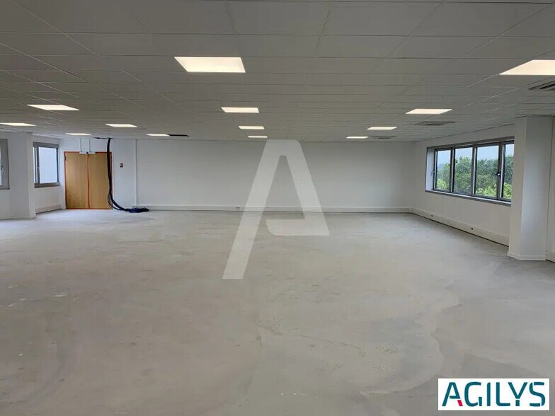 Bureau dans Rungis à louer - Photo intérieure - Image 3 de 5