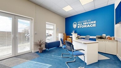 South Way, Portland for lease Interior Photo- Image 2 of 10