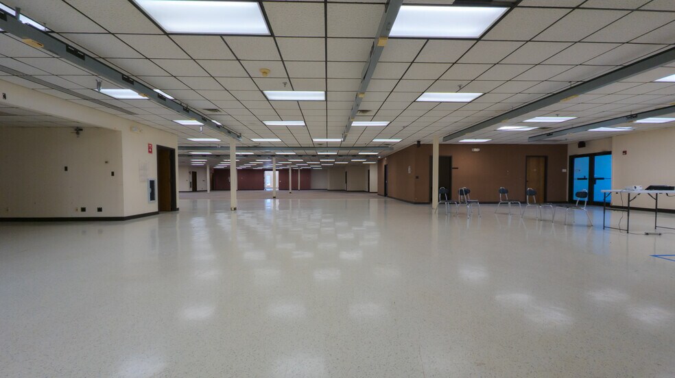 2450 Marion Rd SE, Rochester, MN à vendre - Photo intérieure - Image 2 de 46