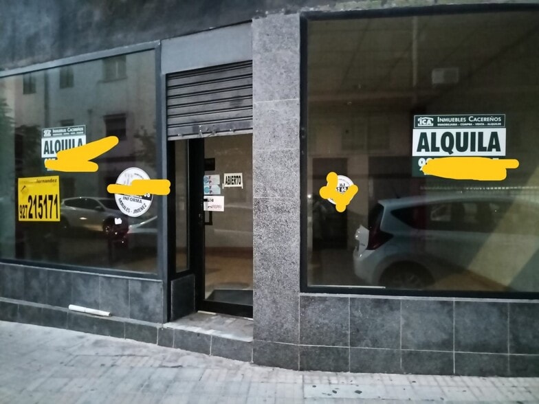 Retail in Cáceres, Cáceres for lease - Building Photo - Image 1 of 6