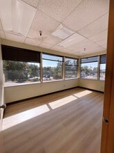 1800 NE 44th St, Renton, WA à louer Photo intérieure- Image 1 de 4