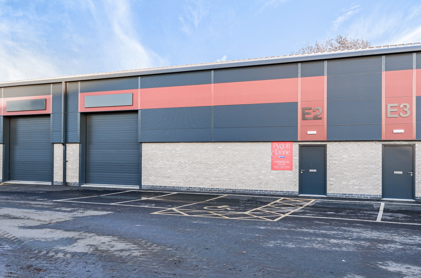Leafbridge Way, North Hykeham for lease Building Photo- Image 1 of 3
