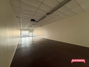 7538-7544 Lankershim Blvd, North Hollywood, CA for lease Interior Photo- Image 2 of 8