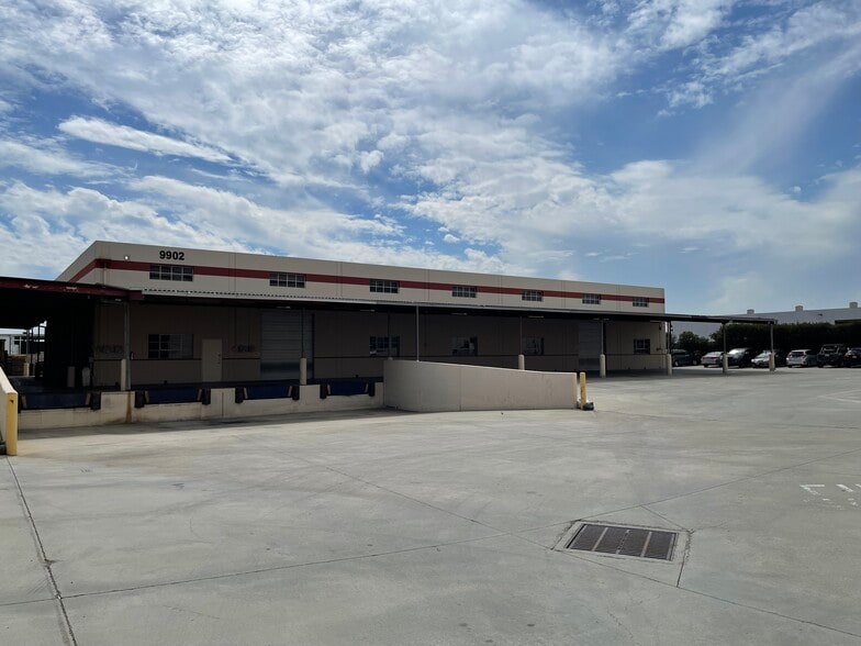 9902 Gidley St, El Monte, CA for lease - Building Photo - Image 2 of 8