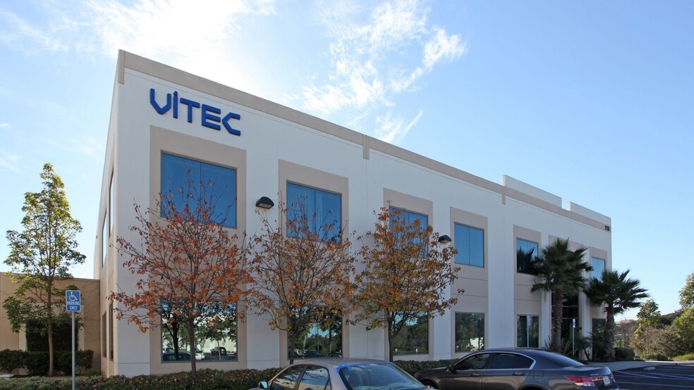 6213 El Camino Real, Carlsbad, CA for lease - Building Photo - Image 1 of 7