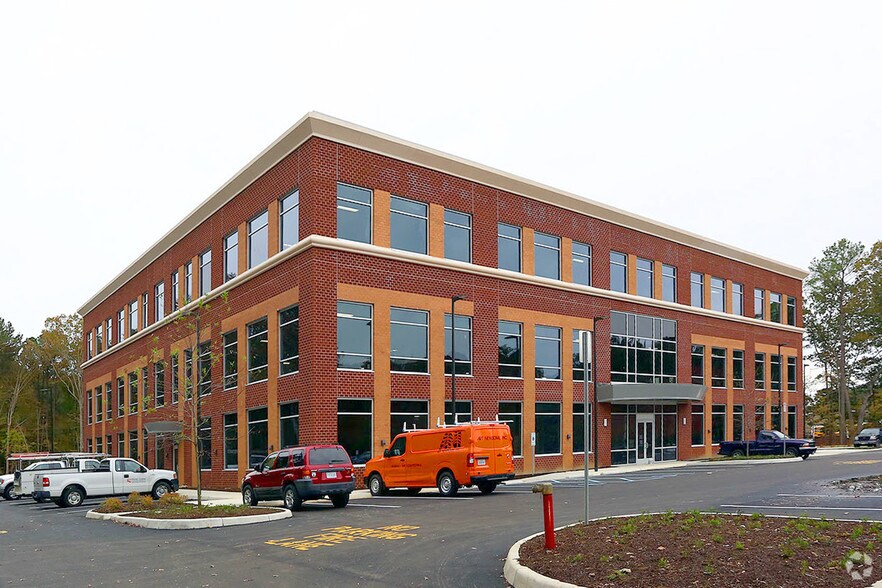 2 BayPort Way, Newport News, VA for lease - Building Photo - Image 2 of 3