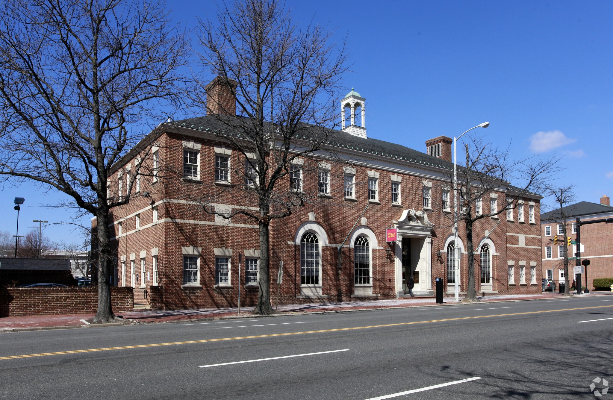 330 N Washington St, Alexandria, VA à louer Photo du bâtiment- Image 1 de 4