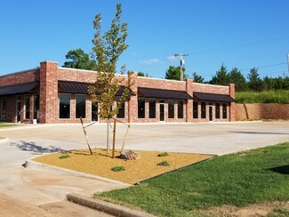 Plus de détails pour 901 E 35th St, Shawnee, OK - Bureau/Commerce de détail à louer