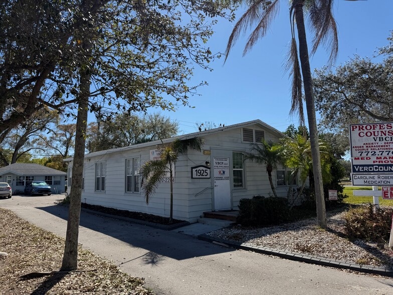 1925 20th St, Vero Beach, FL for sale - Building Photo - Image 1 of 7
