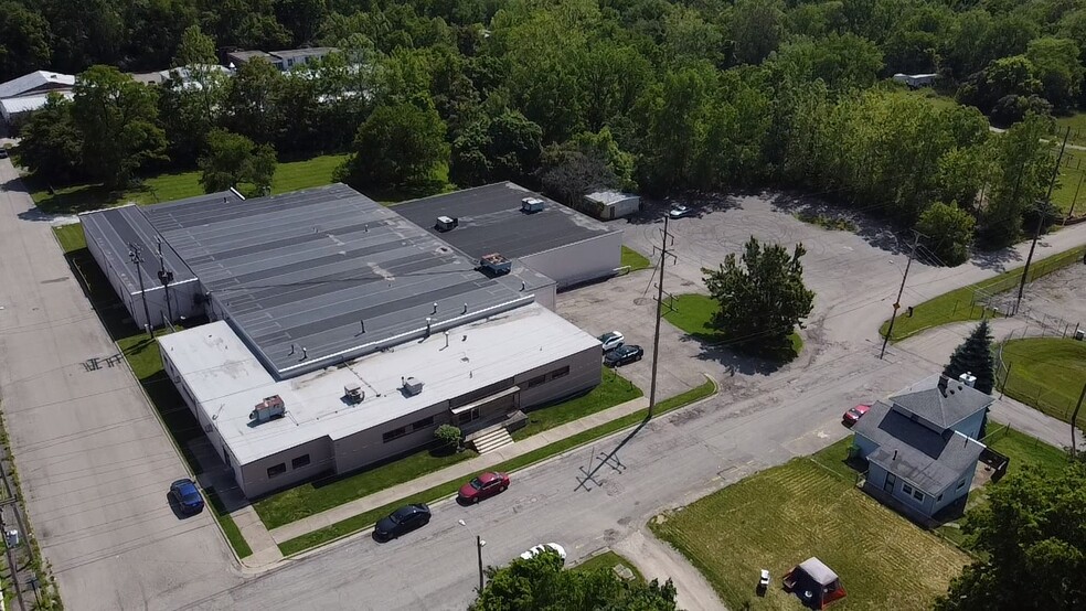 1905 W Jefferson St, Springfield, OH for sale - Building Photo - Image 2 of 5