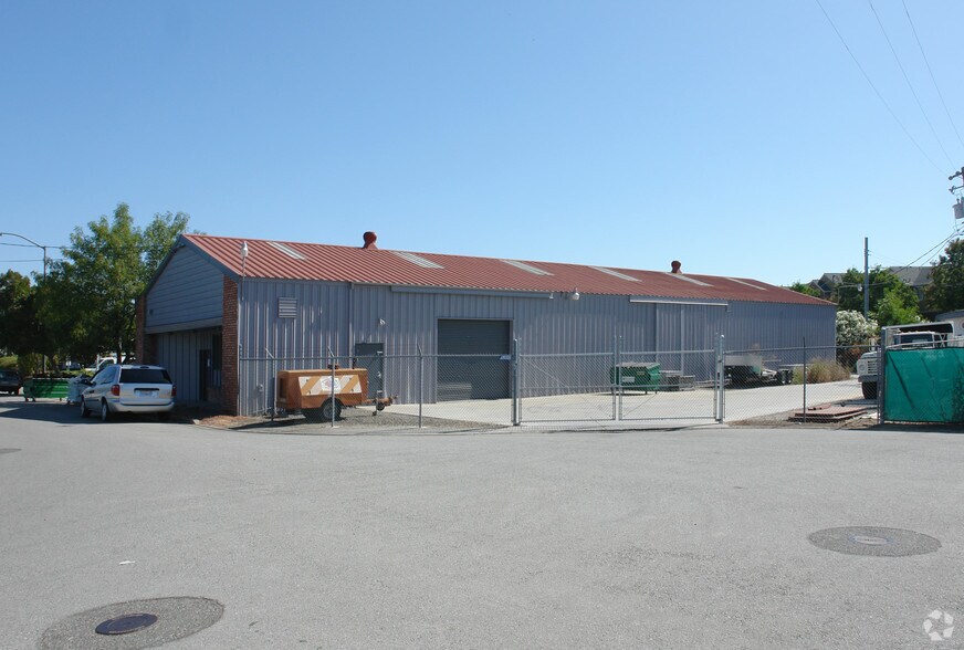 442 Industrial St, Campbell, CA à vendre - Photo du bâtiment - Image 1 de 6