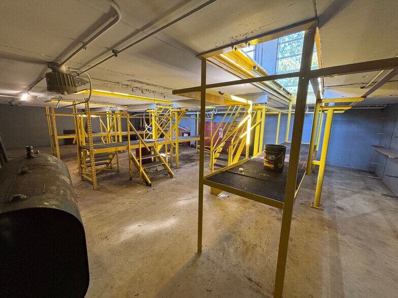 3526 S Main St, Elkhart, IN à louer - Photo du bâtiment - Image 3 de 8