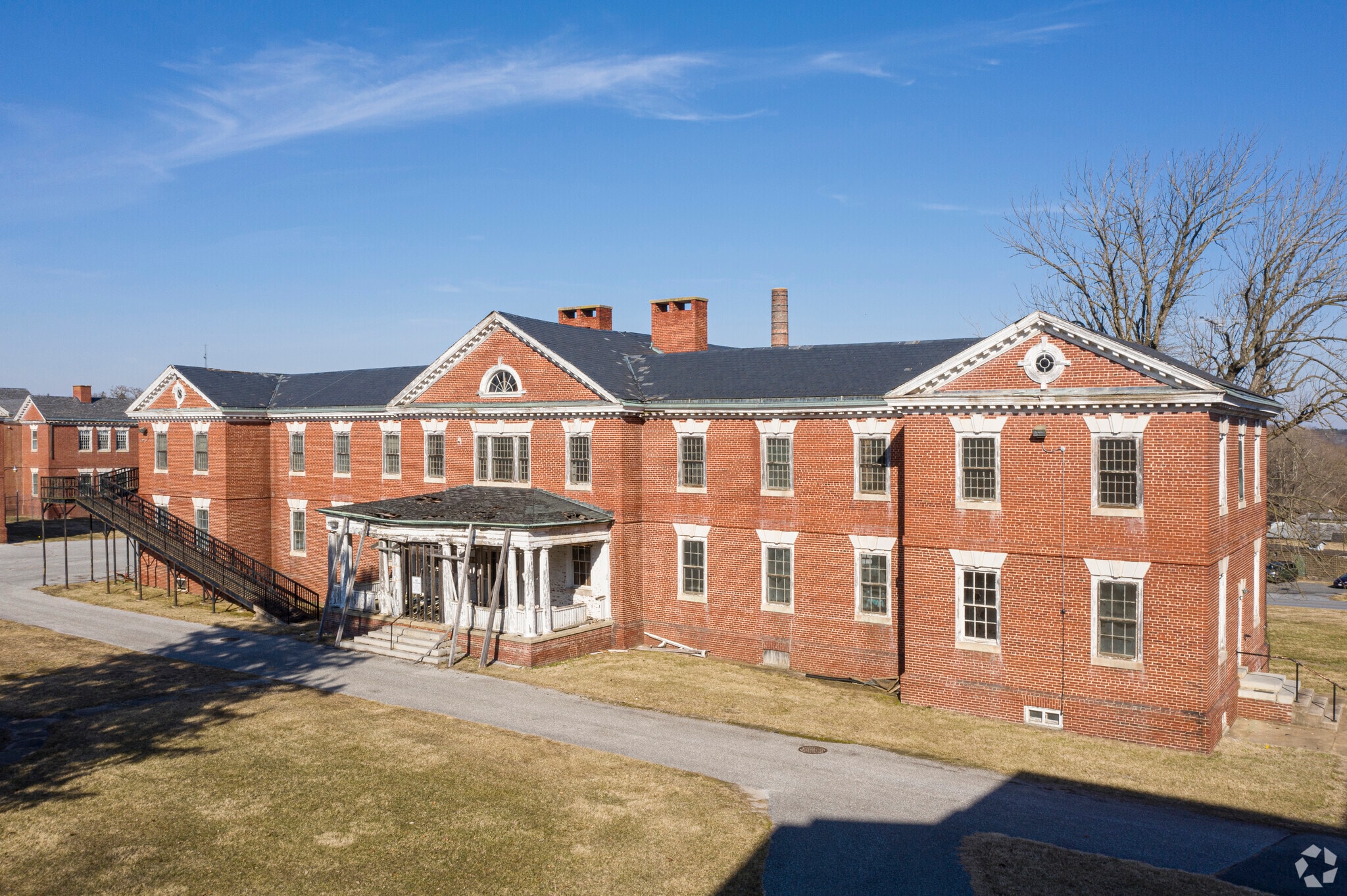 Warfield Ave, Sykesville, MD for sale Primary Photo- Image 1 of 6