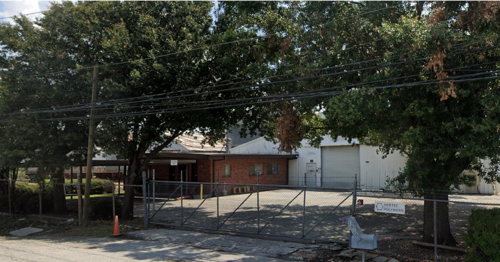 1810 Afton St, Houston, TX à louer - Photo du bâtiment - Image 2 de 3