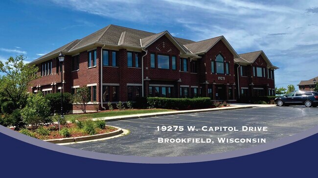 Plus de détails pour 19275 W Capitol Dr, Brookfield, WI - Bureau à vendre