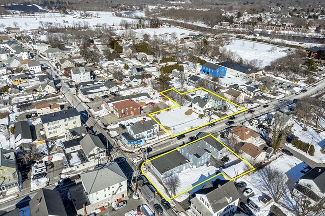 Plus de détails pour 388 Child St, Warren, RI - Commerce de détail à vendre