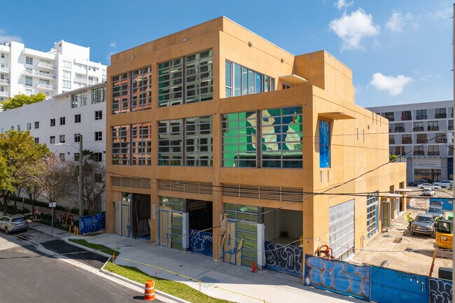 More details for 70 NW 28th St, Miami, FL - Office, Retail for Lease