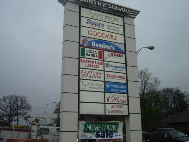 238-240 S West End Blvd, Quakertown, PA à louer - Photo du bâtiment - Image 2 de 5