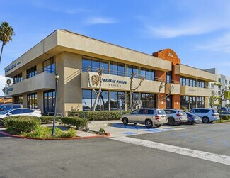 Plus de détails pour 4320 Genesee Ave, San Diego, CA - Bureau à louer