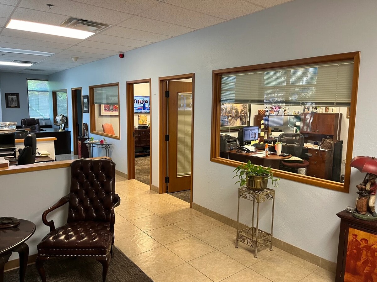 42104 N Venture Dr, Anthem, AZ 85086 - Unit D114 -  - Interior Photo - Image 1 of 3