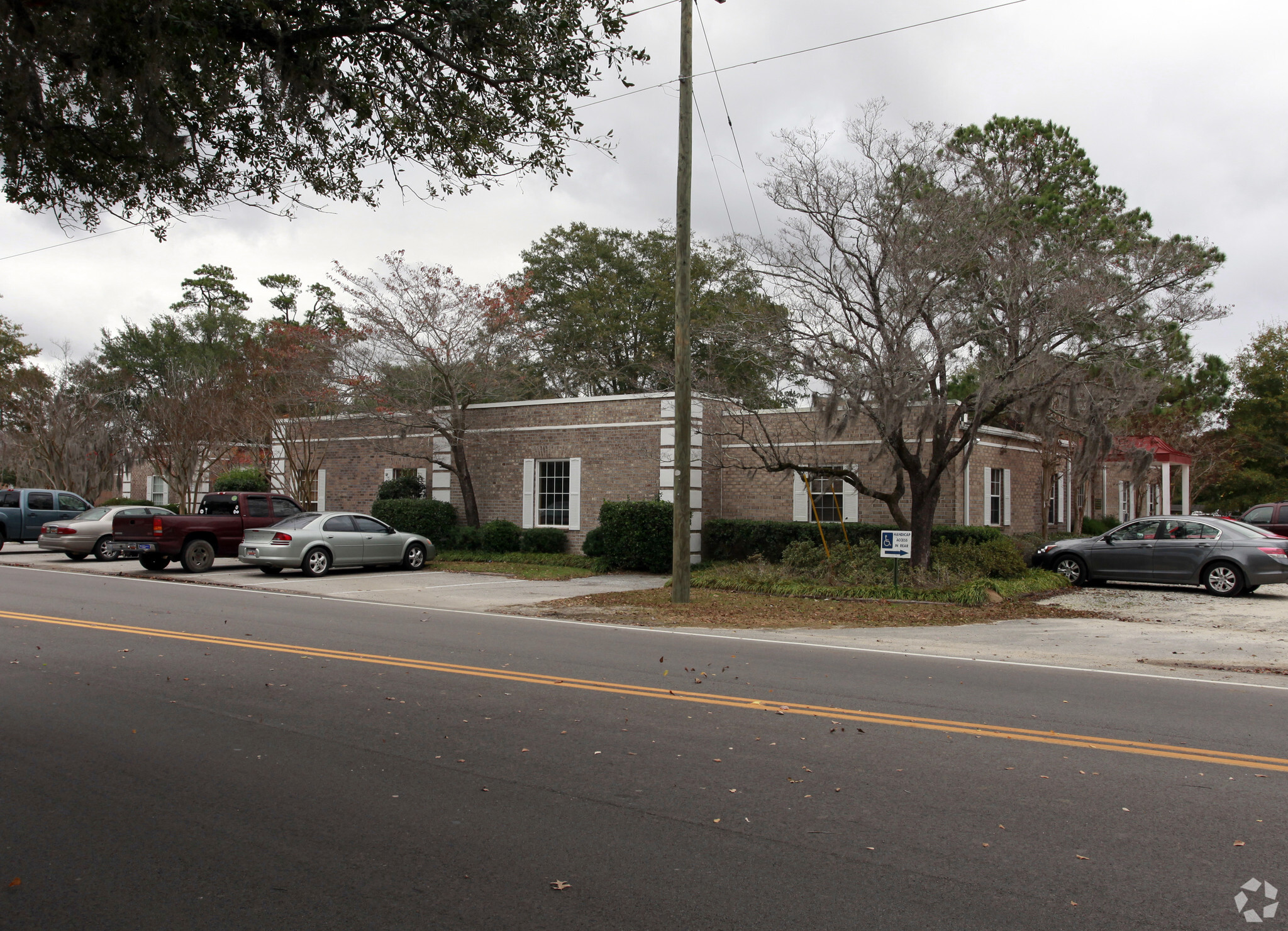 435-445 N Cedar St, Summerville, SC for sale Primary Photo- Image 1 of 1