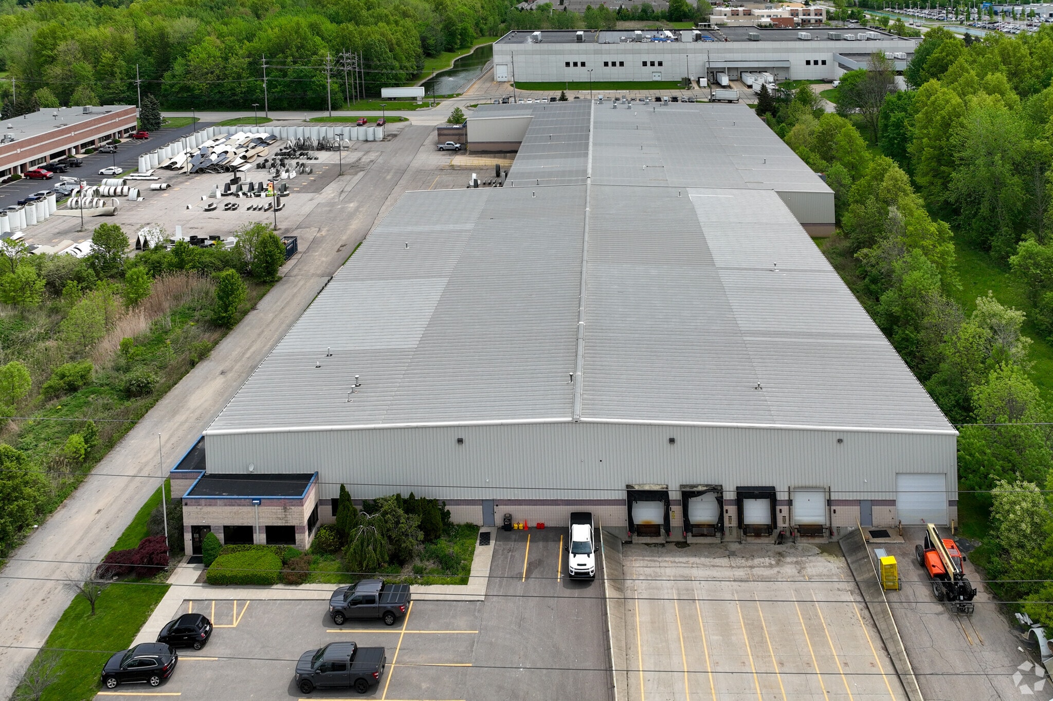 1350 Moore Rd, Avon, OH for lease Building Photo- Image 1 of 6