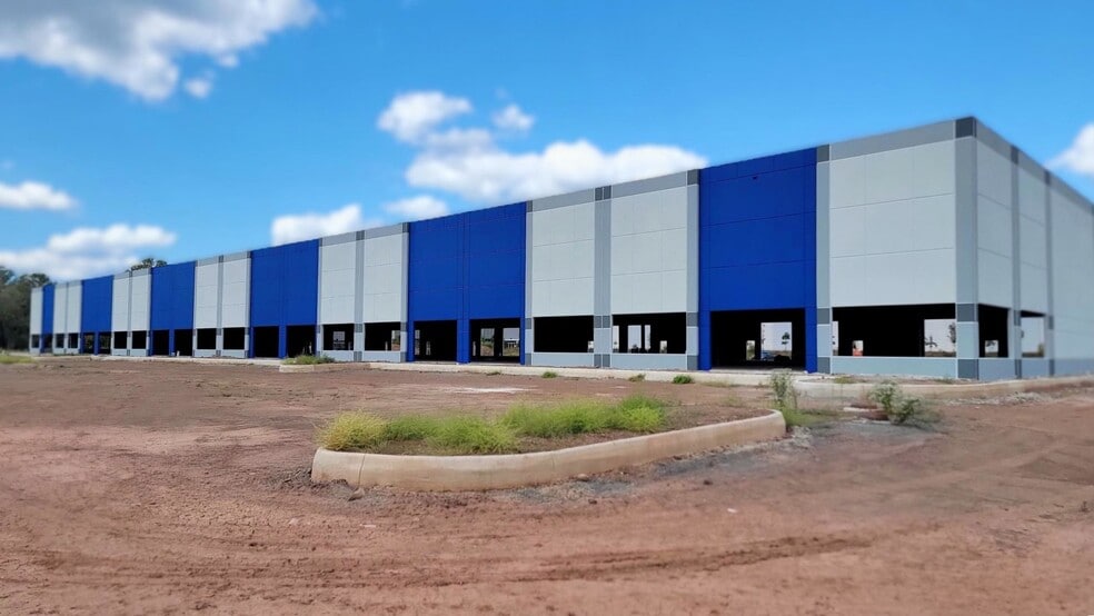 44080 Little River Tpke, Chantilly, VA for lease - Building Photo - Image 2 of 5