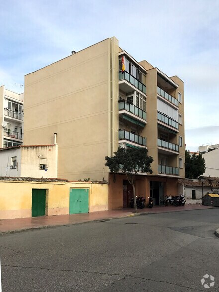 Retail in Alcalá de Henares, Madrid for lease - Building Photo - Image 2 of 2