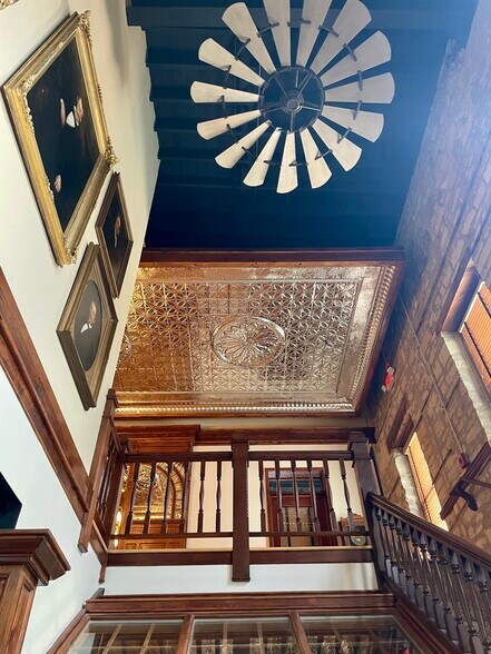 106 Stephen St, Lemont, IL à louer - Photo du bâtiment - Image 3 de 13