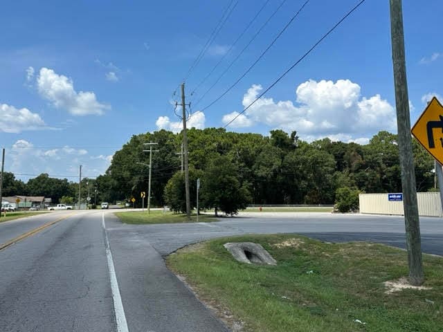 200 W Burgess Rd, Pensacola, FL for sale - Building Photo - Image 2 of 5