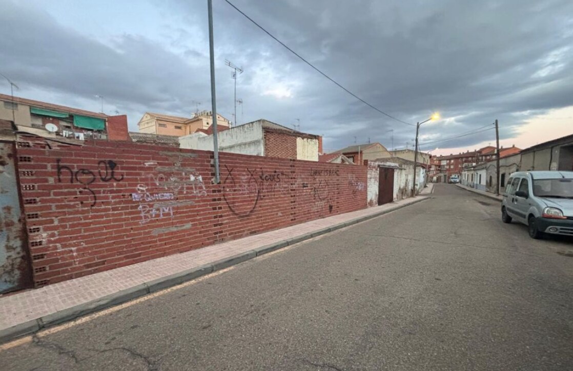 Land in Fuensalida, Toledo for sale Primary Photo- Image 1 of 4