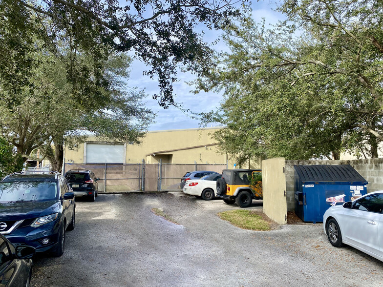 4624 N Grady Ave, Tampa, FL for sale - Building Photo - Image 2 of 9