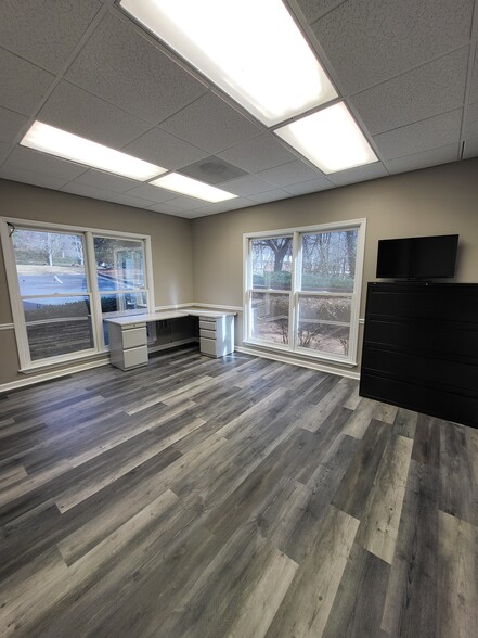 1215 Hightower Trl, Atlanta, GA for lease - Building Photo - Image 3 of 10