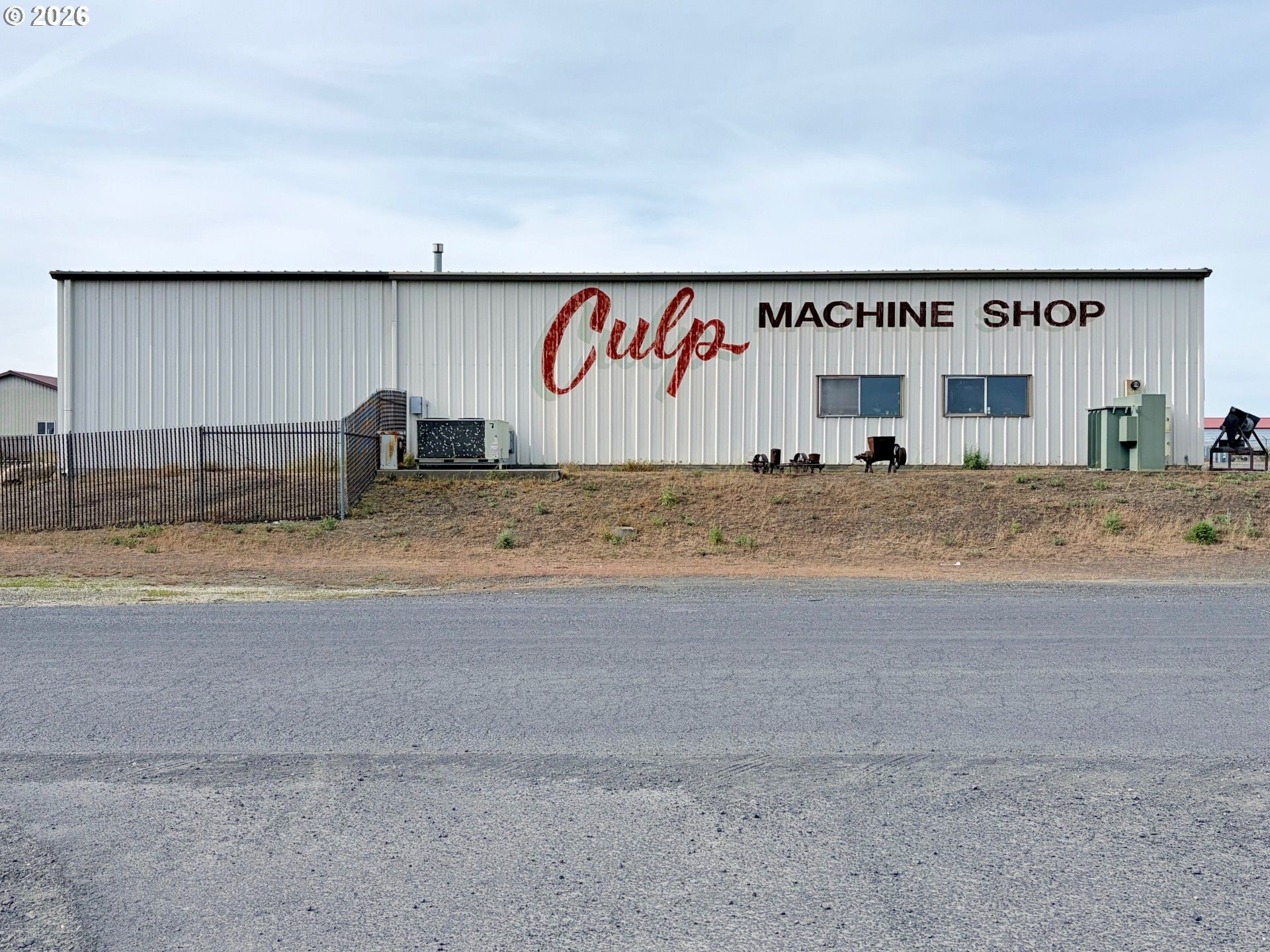 30565 Oldfield St, Hermiston, OR for sale Primary Photo- Image 1 of 10