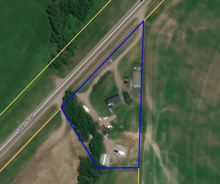 72652 Gallatin Rd, Gallatin Gateway, MT for sale - Primary Photo - Image 1 of 1