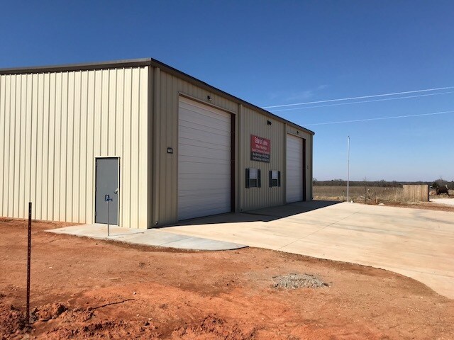 7700 B Nugget, Edmond, OK for lease - Building Photo - Image 2 of 2