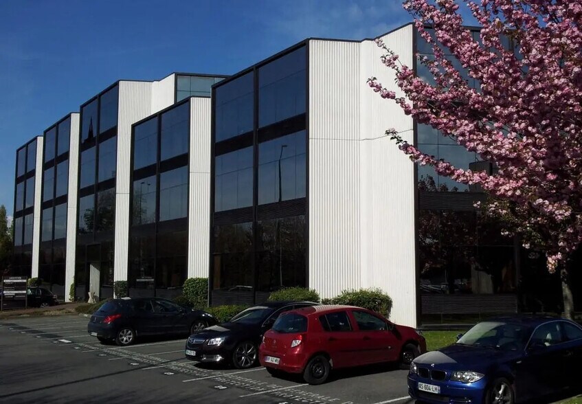 9 Avenue Du Marais, Argenteuil à louer - Photo du bâtiment - Image 2 de 8