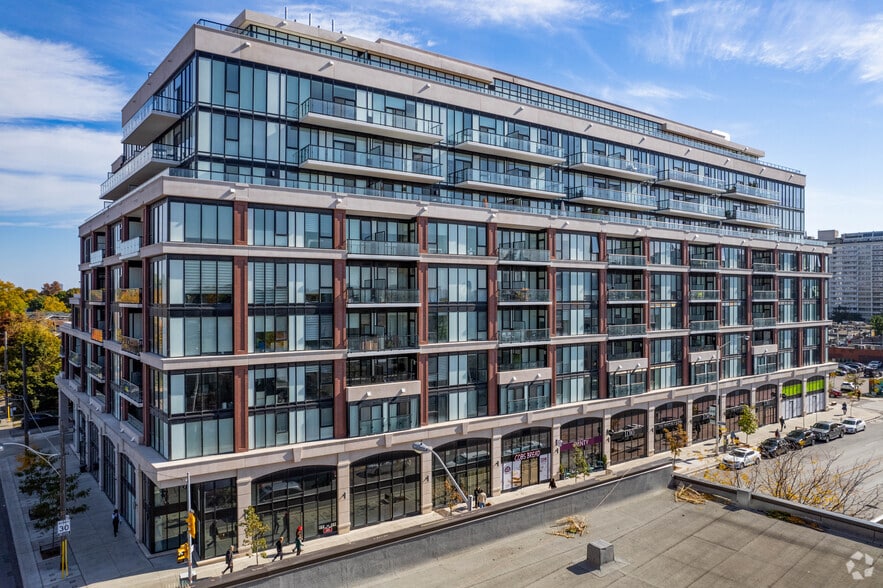 1953-1985 Yonge St, Toronto, ON for lease - Building Photo - Image 2 of 6