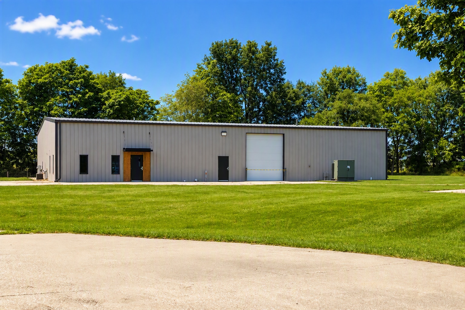 53115 Faith Ave, Elkhart, IN for lease Building Photo- Image 1 of 9
