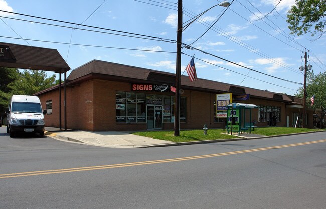 Plus de détails pour 433-435 E Diamond Ave, Gaithersburg, MD - Industriel à louer