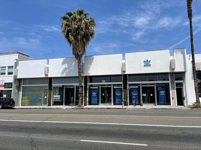 8011-8013 Melrose Ave, Los Angeles, CA à louer - Photo du bâtiment - Image 2 de 5