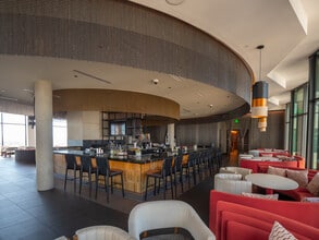 68 East Ave, Austin, TX à louer Photo intérieure- Image 2 de 15