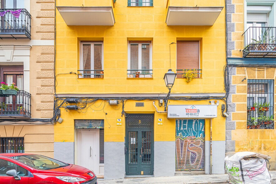 Calle de Bernardo López García, 3, Madrid, Madrid à vendre - Photo du bâtiment - Image 2 de 2