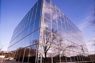 11 Lake Avenue Ext, Danbury, CT for lease Building Photo- Image 1 of 3