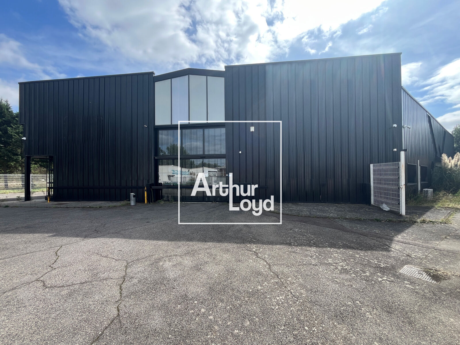 12 Impasse Didier Daurat, Toulouse for lease Building Photo- Image 1 of 11