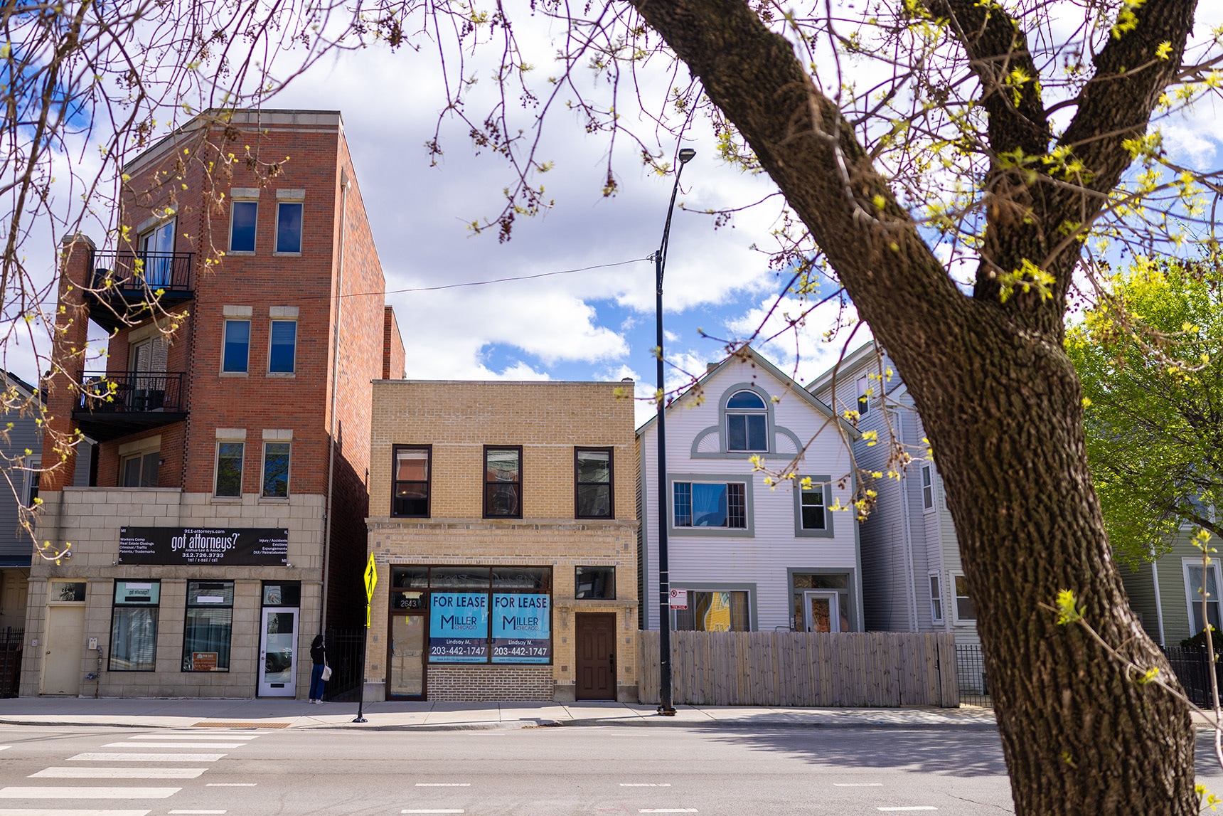 2643 W Armitage Ave, Chicago, IL for lease Building Photo- Image 1 of 8