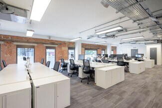 Plus de détails pour 37-43 Blagrave St, Reading - Bureau à louer