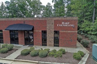 310 New Fidelity Ct, Garner, NC for lease Interior Photo- Image 1 of 14